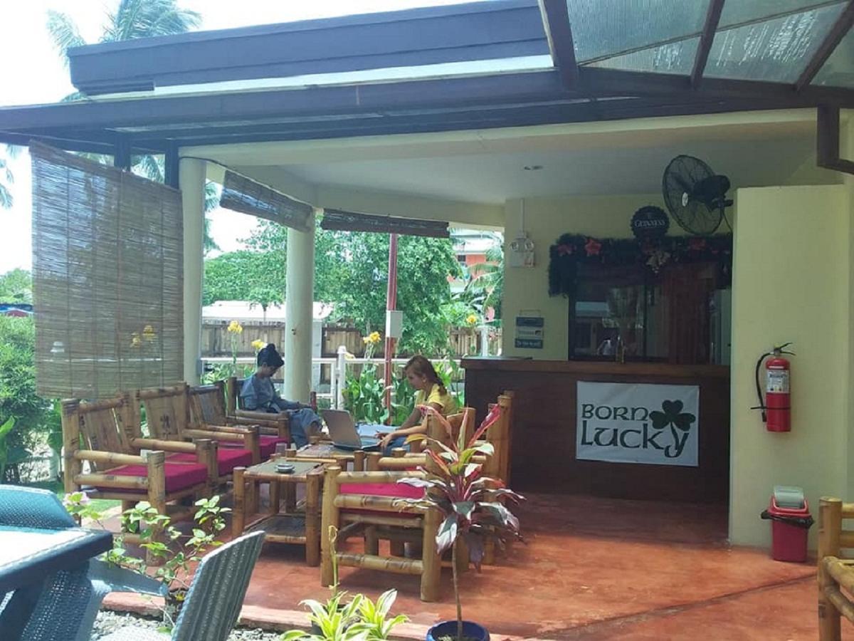 Irish Lodge Panglao-stad Buitenkant foto