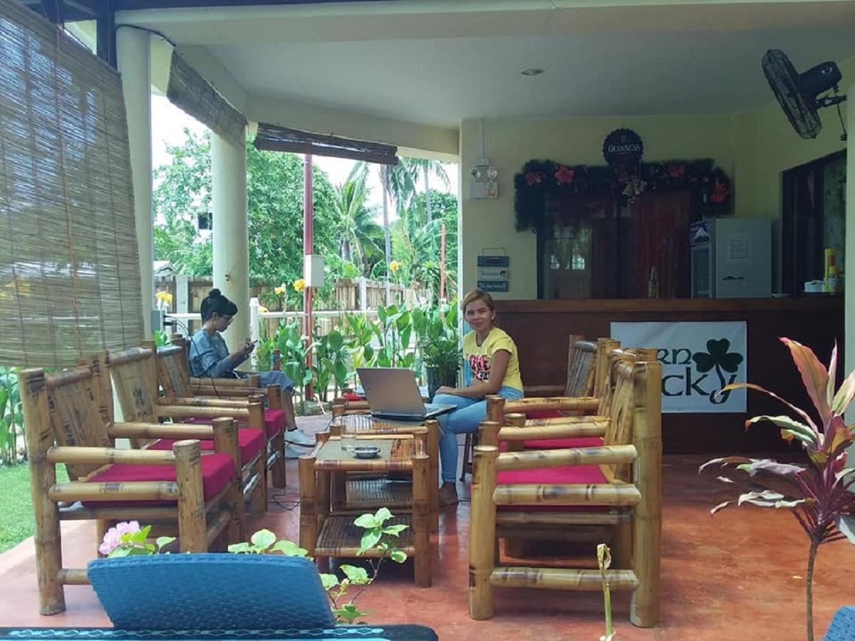 Irish Lodge Panglao-stad Buitenkant foto