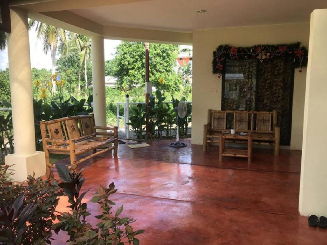 Irish Lodge Panglao-stad Buitenkant foto